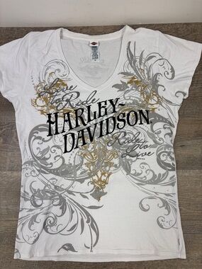 Harley-Davidson Barcelona Graphic Tee | White V-Neck Scroll Design | Size XL